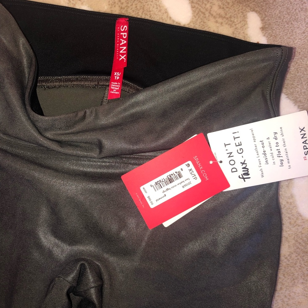 NWT SPANX FAUX LEATHER MOTO LEGGINGS